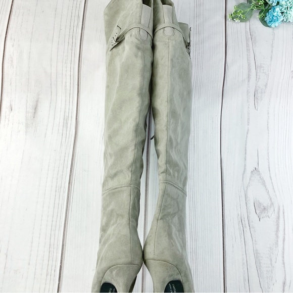 Chinese Laundry Gray Over The Knee Stretch Boots - Picture 7 of 13